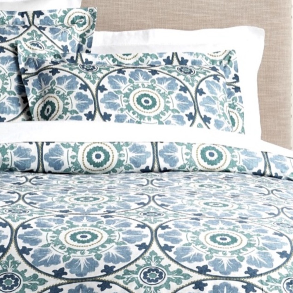 Nwot Pottery Barn Veronica Organic Percale king Duvet Cover